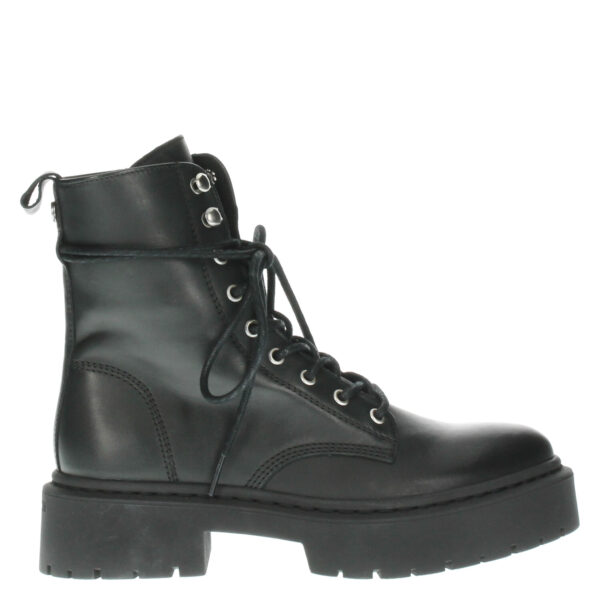 Steve Madden Gusto